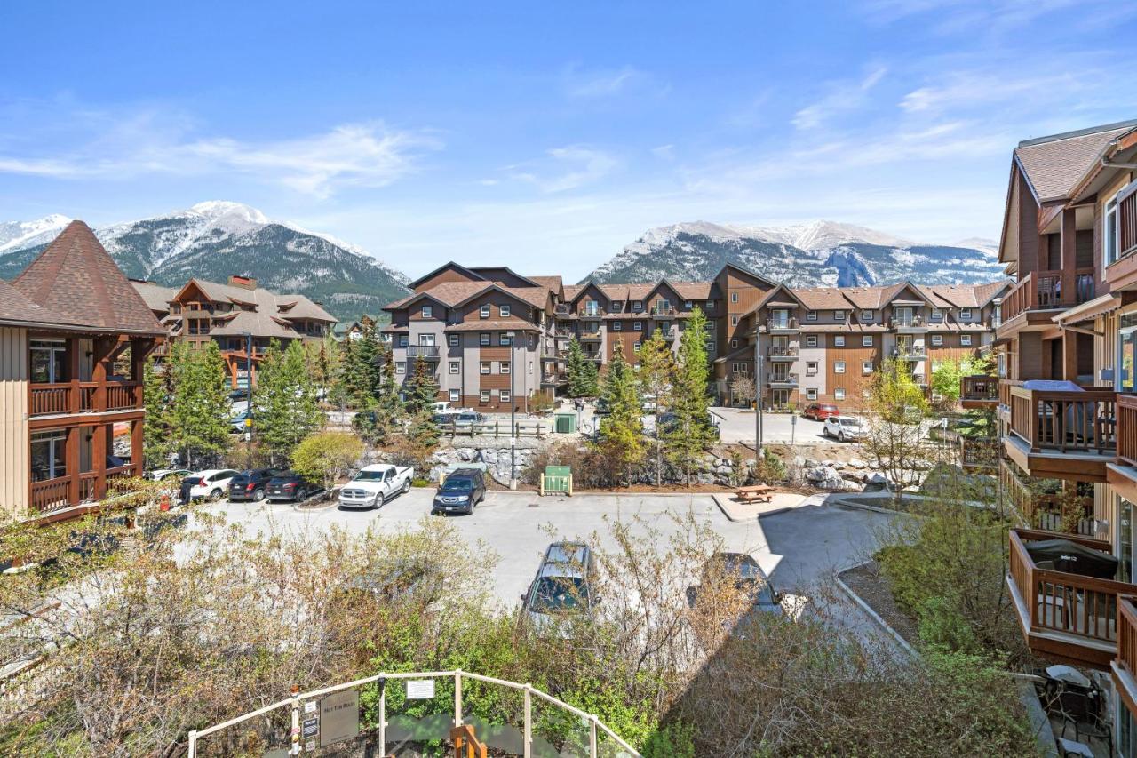 ⭐️ Luxury Mountain View Studio In Canmore ⭐️ Bagian luar foto